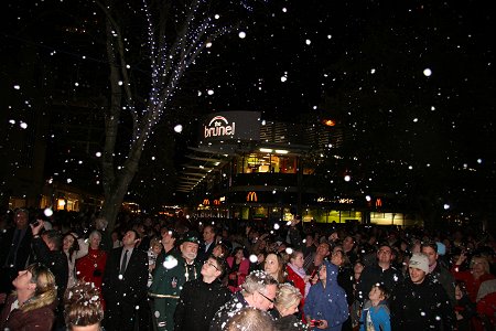 Christmas Lights in Swindon town centre