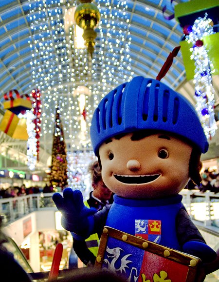 Mike The Knight turns on the Brunel Christmas Lights