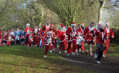 Santa Dash Swindon 2012 Coate Water