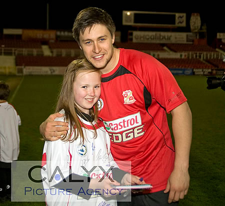 Allstar Celebrities at the County Ground, Swindon