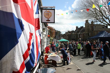 Highworth May Day 2013