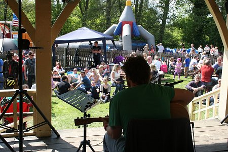 Sunbeat Festival at The Sun Inn at Coate, Swindon