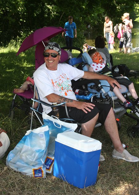 Dragon Boat Racing at Coate Water, Swindon