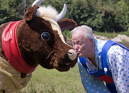 Keith Chegwin Panto Wyvern Theatre 2013 Swindon