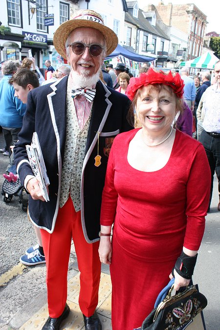 Highworth May Day 2014