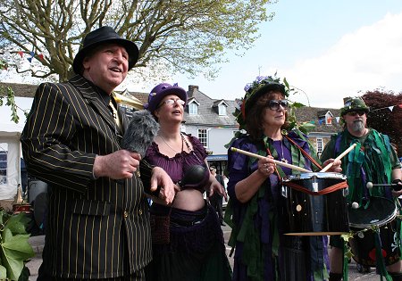 Highworth May Day 2014