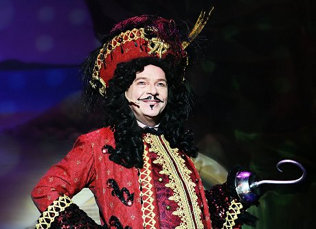 Swindon Panto Peter Pan