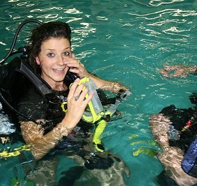 Kirsty Heber-Smith doing sub-aqua diving in the name of SwindonWeb