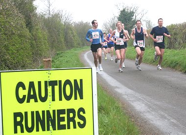 Runners at the Highworth 5 mile in Swindon