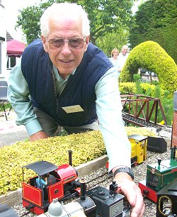 Highworth resident Terry Wicks raising money for Wiltshire Air Ambulance