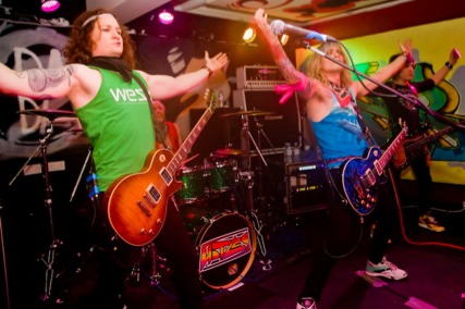 Hot Leg perform at 12 Br in Swindon
