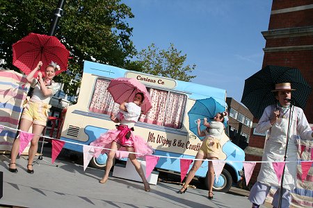 Swindon Dance Open Weekend - Mr Wippy and the Cornettes