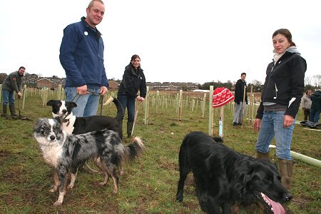 Pentylands Park, Highworth, Swindon Tree Planting Day 14 Feb 2009