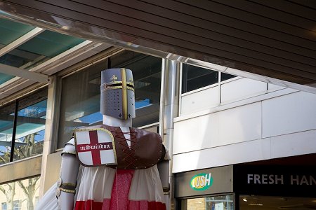 St.George statue parade, Swindon 25 April 2009