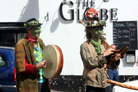 Highworth Jack-in-the-Green parade 02 May 2009