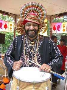 2004 Swindon Mela Old Town Gardens