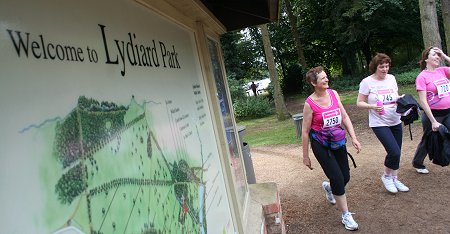 Swindon Race for Life, Lydiard Park 12 July 2009