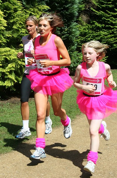 Swindon Race for Life, Lydiard Park 12 July 2009