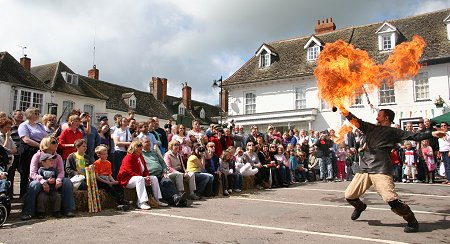 Highworth May Day celebrations 2010