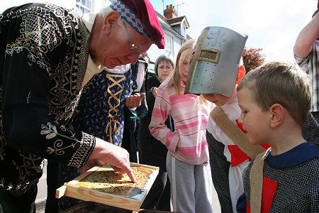 Highworth May Day celebrations 2010