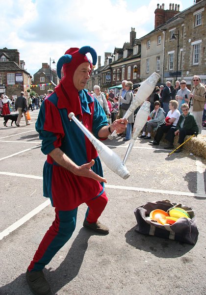 Highworth May Day celebrations 2010