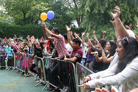 Swindon Mela 2011, Town Gardens, Swindon