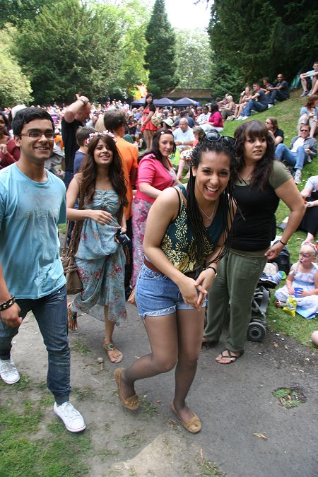 Swindon Mela 2011, Town Gardens, Swindon