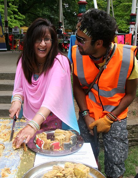 Swindon Mela 2011, Town Gardens, Swindon