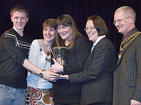 OTTC, left to right: Matt Kelly, Jane Dale, Jayne Akrill & Nancy Heath with Cllr Michael Barnes, Mayor of Swindon