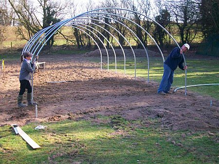 Putting up the polly tunnel