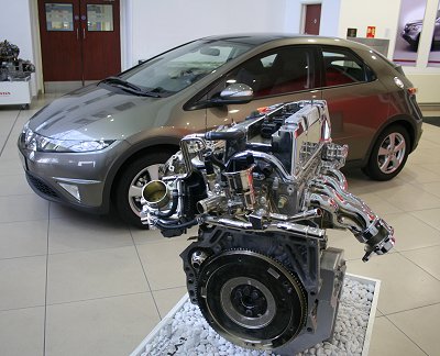 Swindon-built Honda Civic and engine