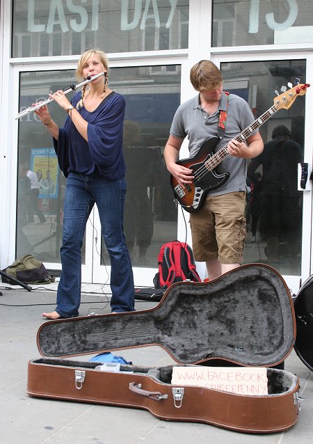 Threepenny Bit Busking in Swindon Town Centre