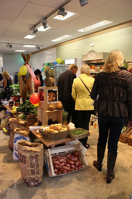 Wood Street Food Hall Tasting Day