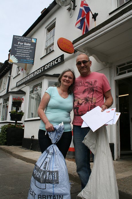 Highworth Post Office Closes