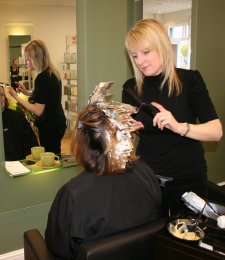 OMG Hair and Beauty Salon in Swindon