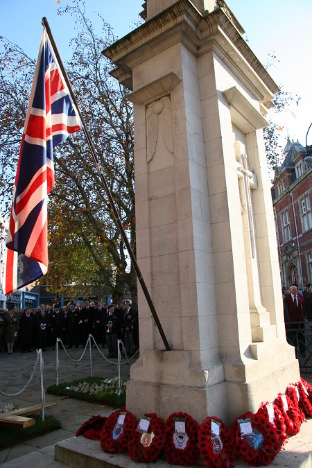 Remembrance Sunday Swindon 2011