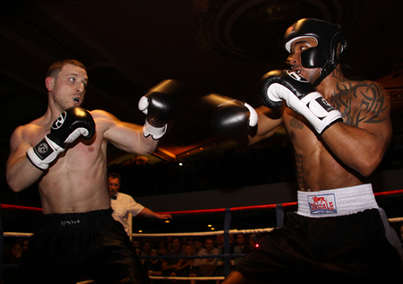 Italian Boxing Win MECA Swindon