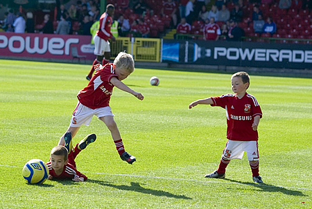 Swindon Town FC 4 AFC Bournemouth 0