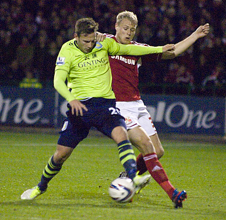 Swindon Town 2 Aston Villa 3