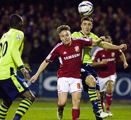 Swindon Town 2 Aston Villa 3