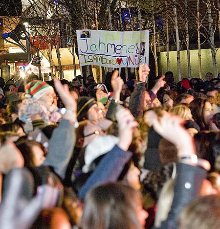 Jahmene Douglas Swindon Christmas Lights