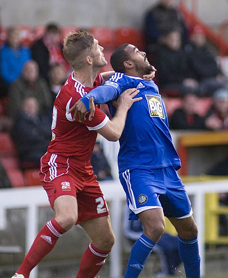 Swindon 0 Macclesfield 2