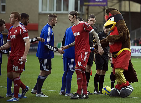 Swindon 0 Macclesfield 2