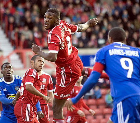 Swindon 0 Macclesfield 2