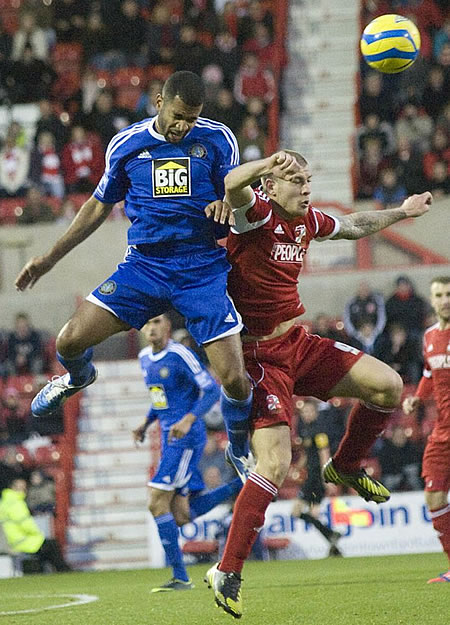 Swindon 0 Macclesfield 2