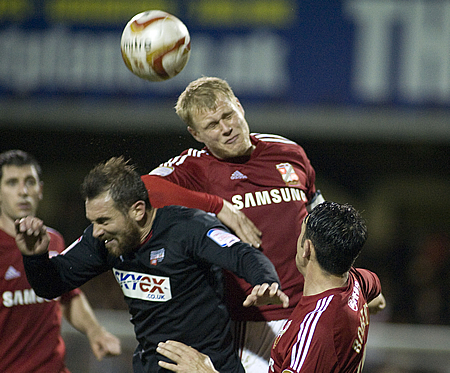 Swindon Town 0 Brentford 1
