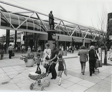 Brunel Centre Swindon 1973