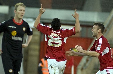 Luongo scores for Swindon Town