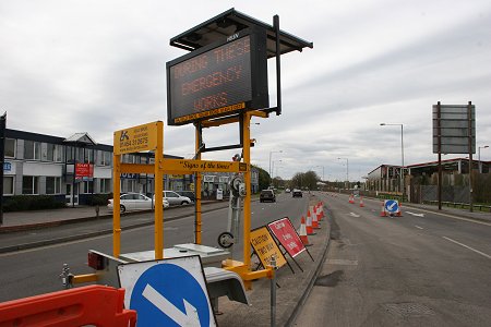 Great Western Way Closed at Bruce St Bridges