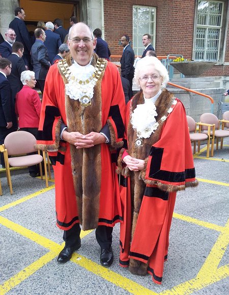 Swindon Mayors 2013 - Nick Martin & Teresa Page